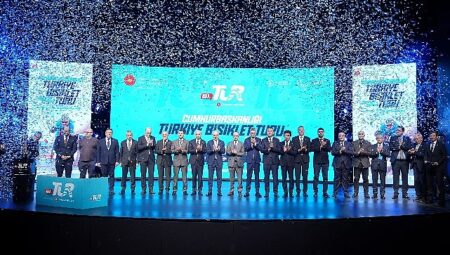 61. Cumhurbaşkanlığı Türkiye Bisiklet Turu’nun 2026 rotası ve takımların tanıtımı yapıldı